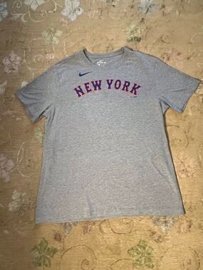 Nike MLB New York Gray T-Shirt with Blue and Red Accents